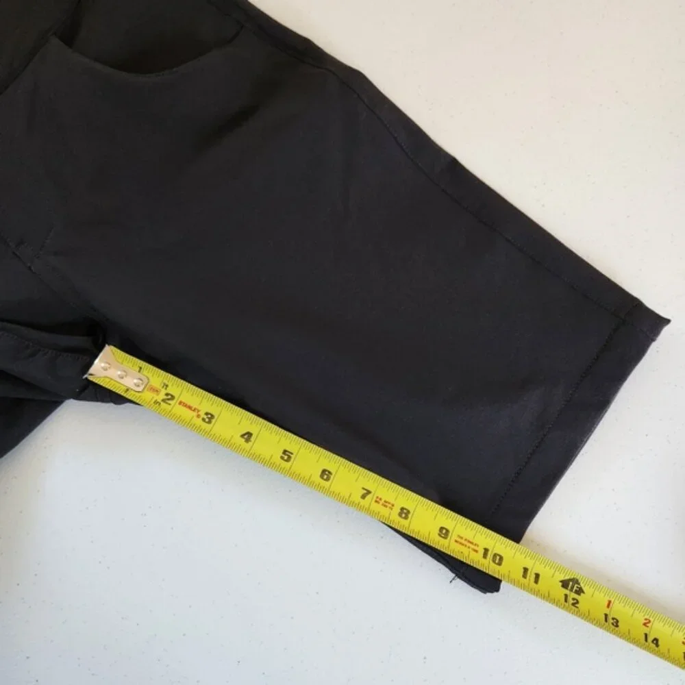 Kavu Walkalong 10" Bermuda Shorts Black Womens Size 2 Mid Rise New NWT Hiking - Picture 10 of 10